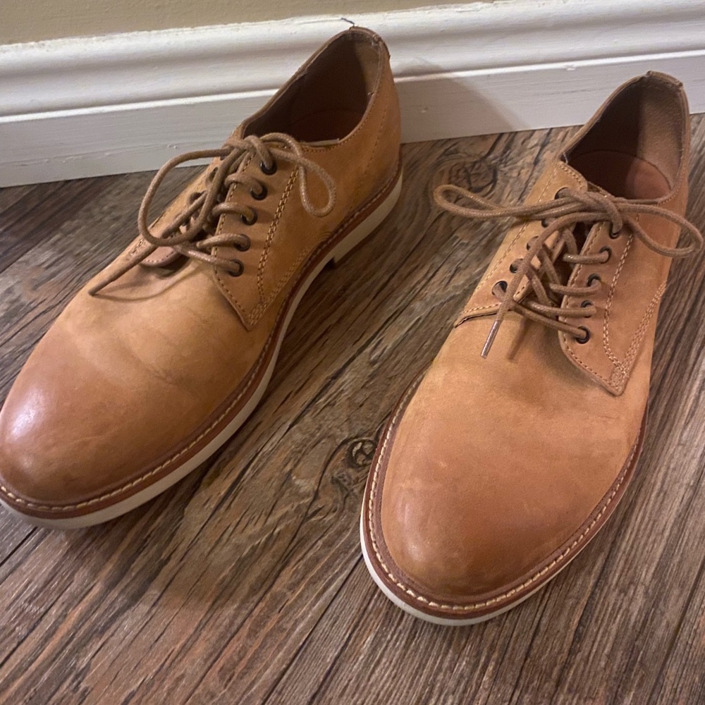 Men’s Frye Oxford size 9